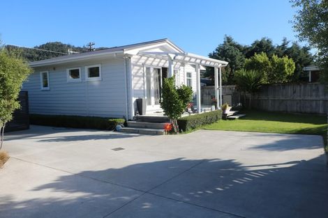 Photo of property in 6a Petherick Street, Taita, Lower Hutt, 5011