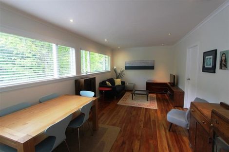 Photo of property in 15a Governor Road, Northland, Wellington, 6012