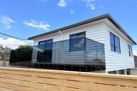 Photo of property in 128a Birkdale Road, Birkdale, Auckland, 0626