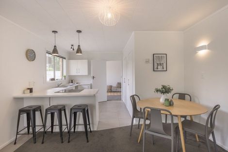 Photo of property in 210b Te Moana Road, Waikanae, 5036