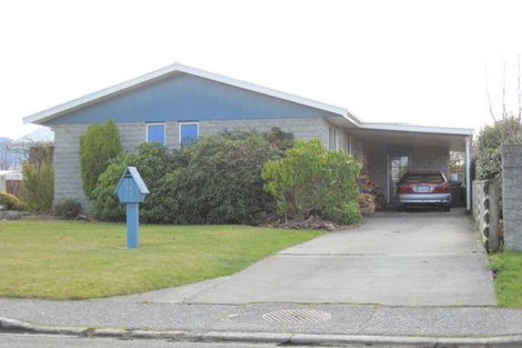 Photo of property in 17 Cleddau Street, Te Anau, 9600