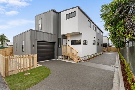 Photo of property in 8b Mackworth Street, Woolston, Christchurch, 8062