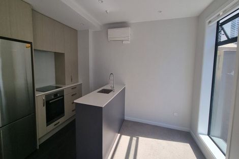 Photo of property in 2/5 Ebor Street, Te Aro, Wellington, 6011