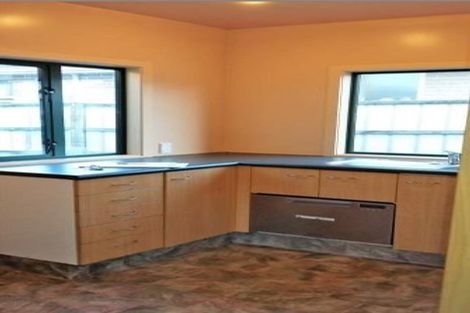 Photo of property in 35a Olliviers Road, Phillipstown, Christchurch, 8011