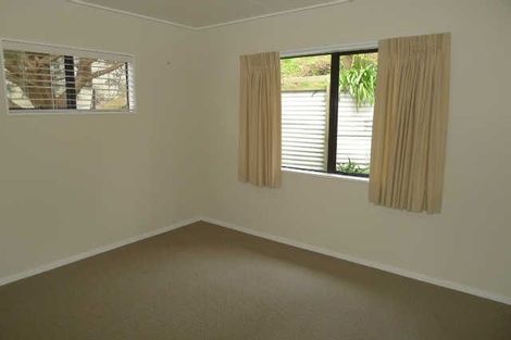 Photo of property in 35 Weggery Drive, Waikanae Beach, Waikanae, 5036