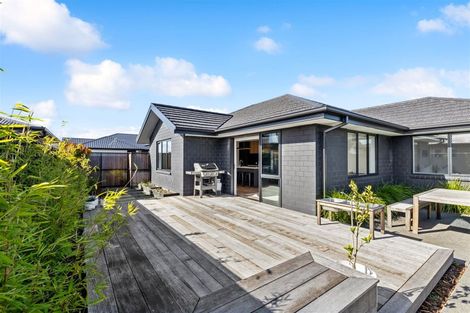 Photo of property in 17 Helen Place, Halswell, Christchurch, 8025