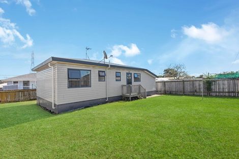 Photo of property in 19 Fisher Crescent, Otara, Auckland, 2023