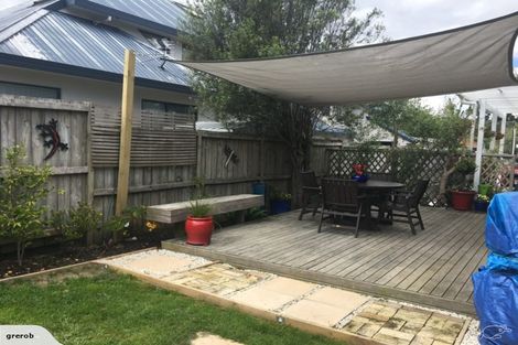 Photo of property in 1/156 Nile Road, Milford, Auckland, 0620