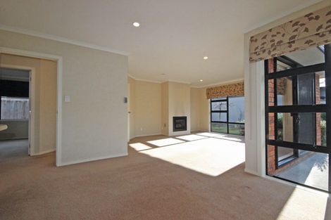 Photo of property in 7 Florence Avenue, Palmerston North, 4414
