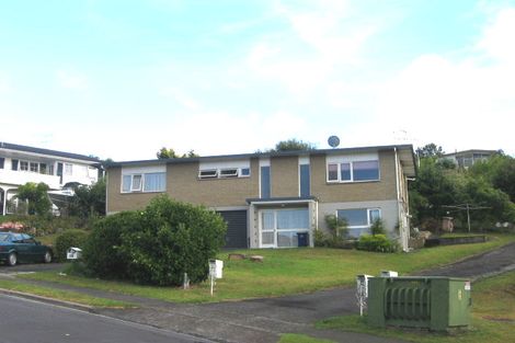 Photo of property in 29 Gretel Place, Hillcrest, Auckland, 0627
