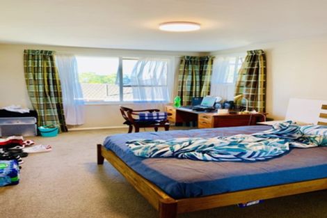 Photo of property in 35 Delaware Crescent, Russley, Christchurch, 8042