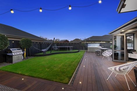 Photo of property in 5 Bernadette Street, Aidanfield, Christchurch, 8025