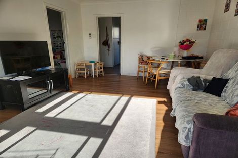 Photo of property in 39 Albert Street, Palmerston North, 4414