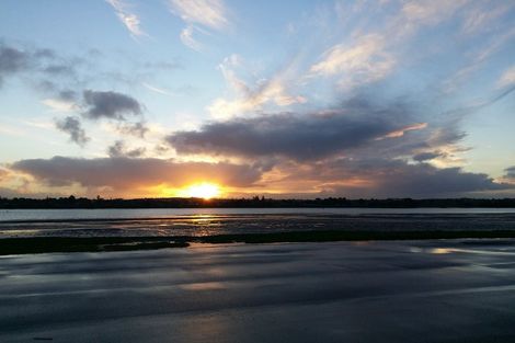 Photo of property in 191 Fisher Parade, Farm Cove, Auckland, 2012