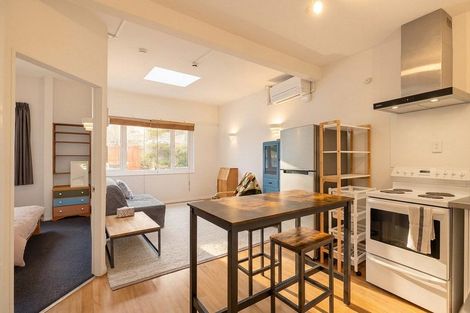 Photo of property in Parkland Flats, 15/51 Adams Terrace, Kelburn, Wellington, 6021