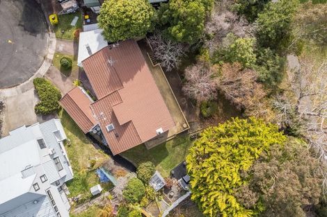 Photo of property in 22 Solander Place, Whitby, Porirua, 5024