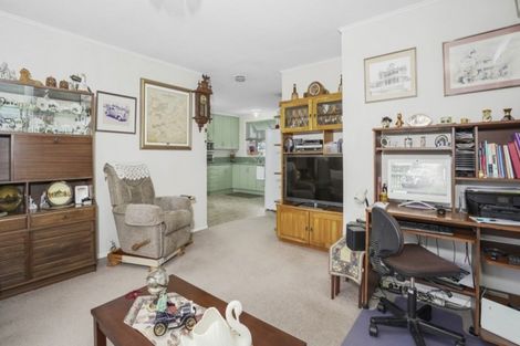 Photo of property in 4 Park Road, Western Heights, Rotorua, 3015