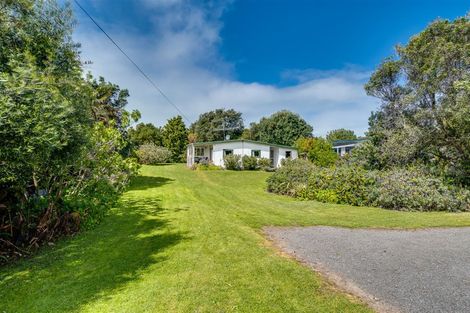 Photo of property in 35 Airini Road, Waimarama, Havelock North, 4294