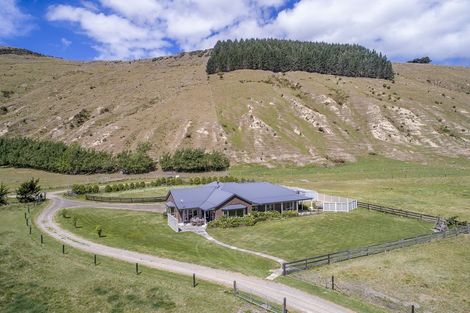 Photo of property in 98 Streeters Road, Gebbies Valley, Christchurch, 7672