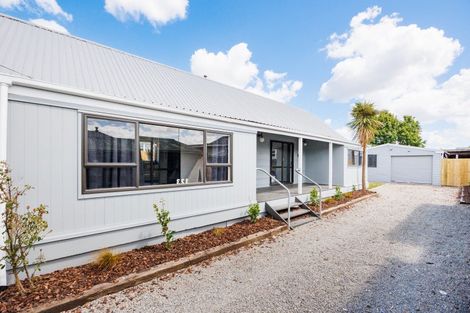 Photo of property in 4 Ngarimu Street, Roslyn, Palmerston North, 4414