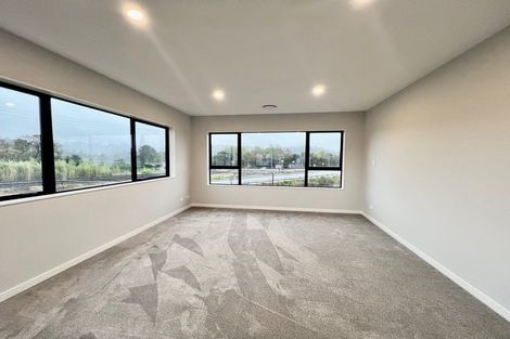 Photo of property in 16 Kiokio Place, Swanson, 0614