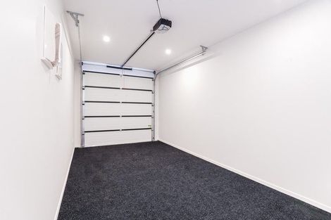 Photo of property in 37 Horokaka Street, Massey, 0614