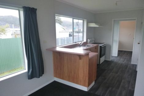 Photo of property in 36a Sladden Street, Naenae, Lower Hutt, 5011