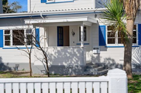 Photo of property in 40 Domain Road, Otaki, 5512
