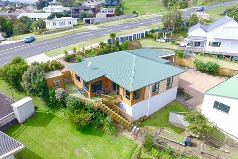 Photo of property in 51 Bow Street, Raglan, 3225