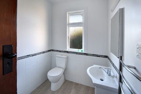 Photo of property in 9 Ossian Street, Milton, 9220