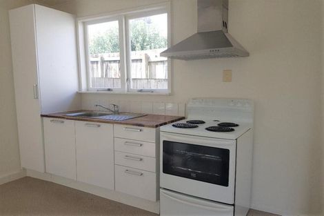 Photo of property in 1/10 Blease Street, New Lynn, Auckland, 0600