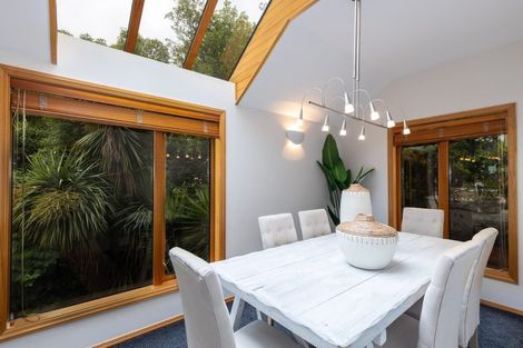 Photo of property in 32 Dyers Pass Road, Cashmere, Christchurch, 8022