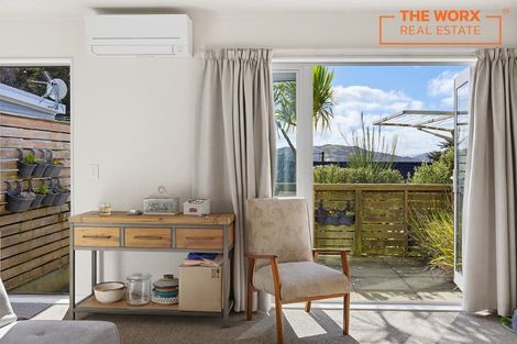 Photo of property in 4/8 Middleton Road, Johnsonville, Wellington, 6037