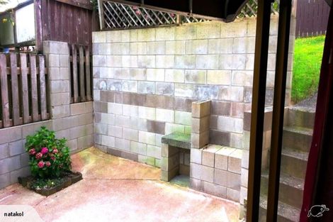 Photo of property in 7 Busbridge Place, Hillcrest, Auckland, 0627