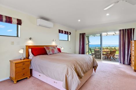 Photo of property in 107 Fuller Road, South Head, Helensville, 0874