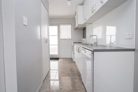 Photo of property in 4/46 May Street, Hamilton East, Hamilton, 3216