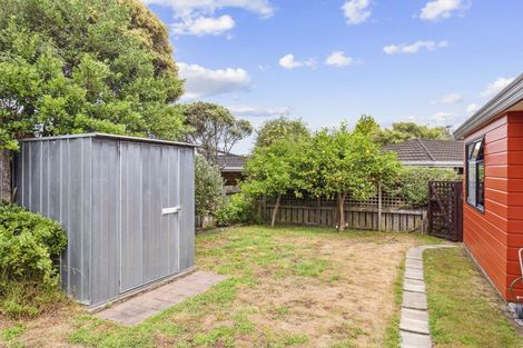 Photo of property in 14 Chilton Drive, Paraparaumu, 5032