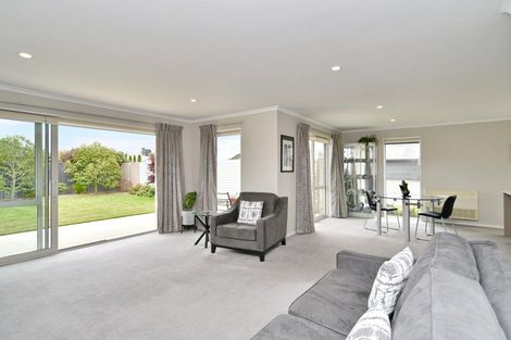 Photo of property in 11 Mulberry Street, Rangiora, 7400