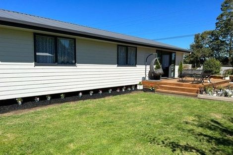 Photo of property in 28 Railway Terrace East, Glentunnel, Sheffield, 7673