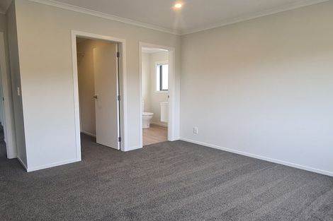 Photo of property in 128 Melksham Drive, Churton Park, Wellington, 6037