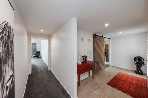 Photo of property in 12 Colquhoun Way, Kelvin Grove, Palmerston North, 4470