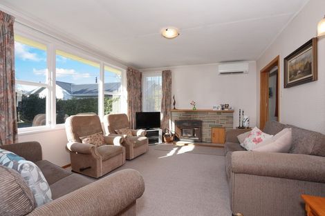 Photo of property in 21 Milne Street, Marton, 4710