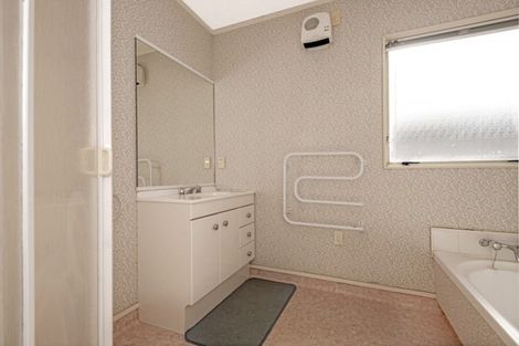 Photo of property in 11b Goldsmith Street, Elgin, Gisborne, 4010