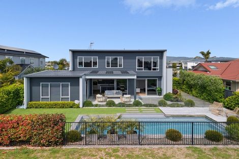 Photo of property in 37 Forstera Way, Papamoa Beach, Papamoa, 3118