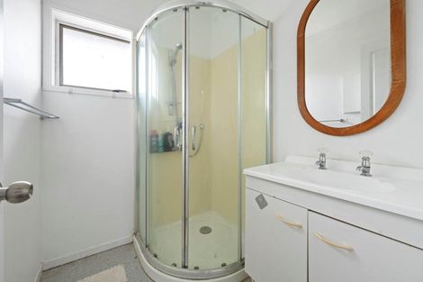 Photo of property in 2/30 Copley Street, New Lynn, Auckland, 0600