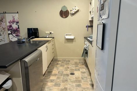 Photo of property in Mclean Towers, 3d/3 Shakespeare Road, Napier South, Napier, 4110