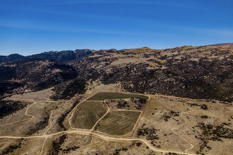 Photo of property in 191 Lakefront Terrace, Northburn, Cromwell, 9383