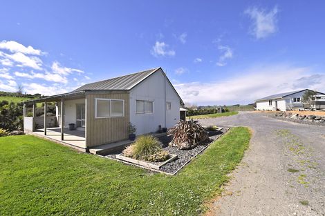 Photo of property in 533 Settlement Road, Kaiwaka, 0573