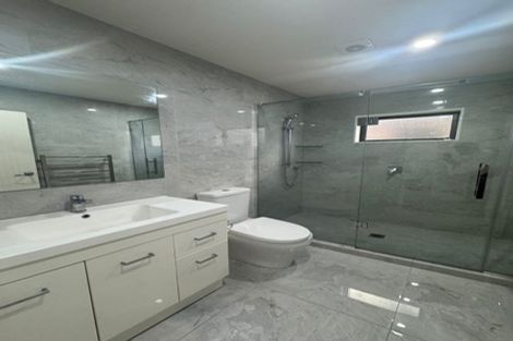 Photo of property in 58b Cambridge Terrace, Papatoetoe, Auckland, 2025