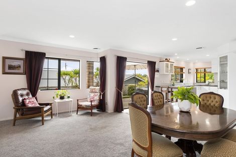 Photo of property in 9 Athfield Drive, Bethlehem, Tauranga, 3110